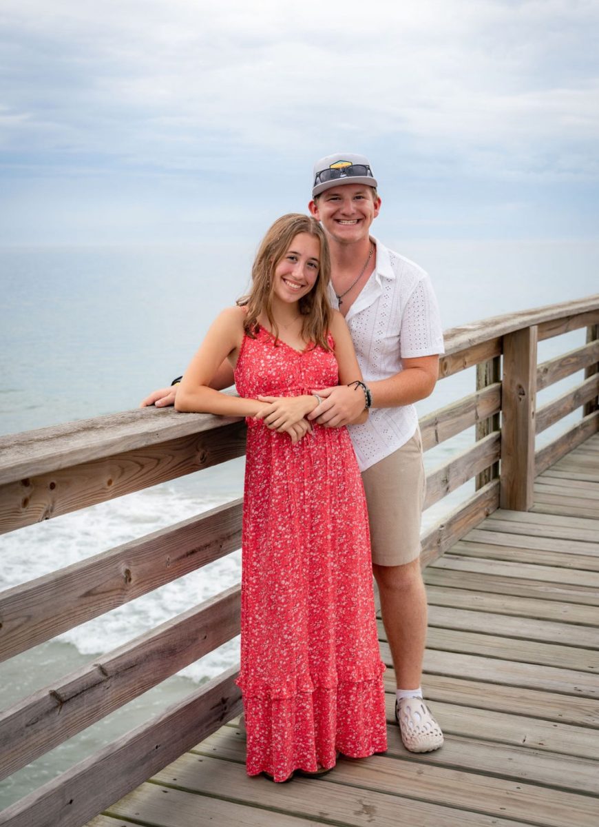 Gavyn Hug and Lilly King in Outer Banks